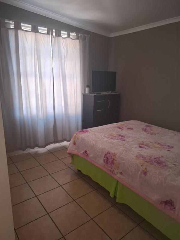 To Let 2 Bedroom Property for Rent in Viking Village Western Cape